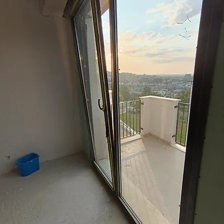 Sunset Retreat Stylish Loft By The Park Apartment