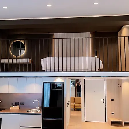 Sunset Retreat Stylish Loft By The Park 아파트 *