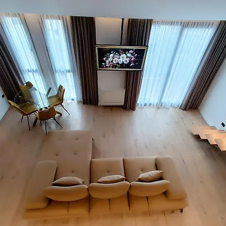 Sunset Retreat Stylish Loft By The Park *