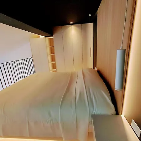 Sunset Retreat Stylish Loft By The Park