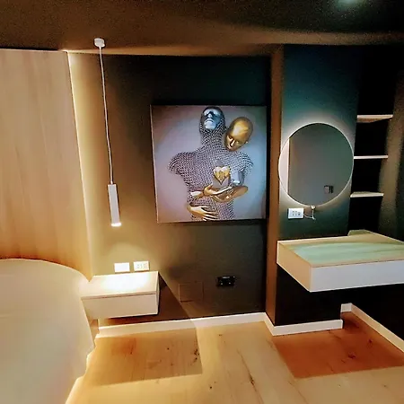 Sunset Retreat Stylish Loft By The Park 아파트 *