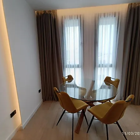 아파트 Sunset Retreat Stylish Loft By The Park