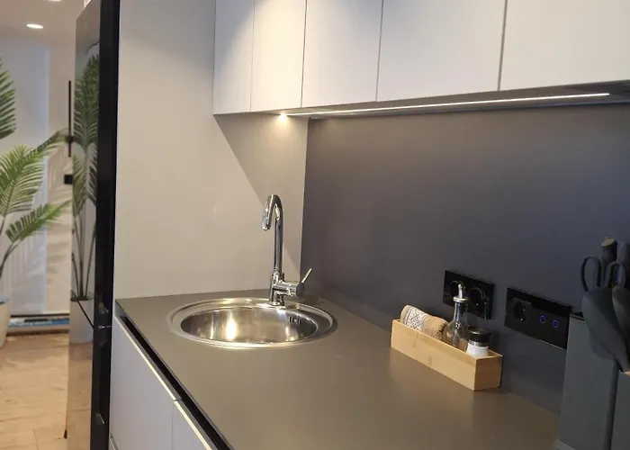 Sunset Retreat Stylish Loft By The Park * Tirana