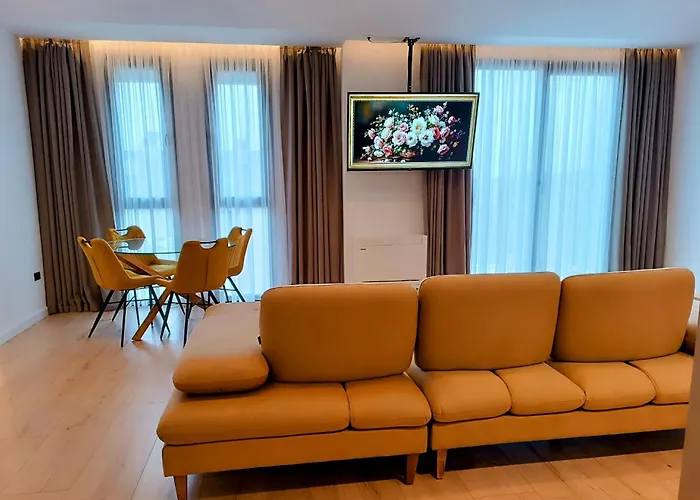 Apartment Sunset Retreat Stylish Loft By The Park Tirana