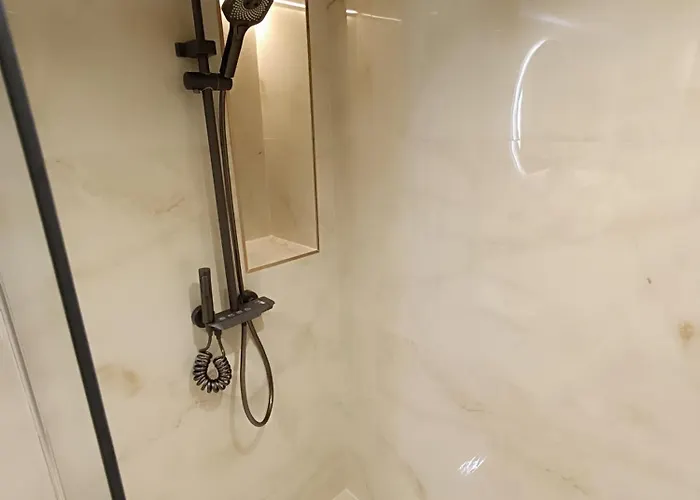 Apartment Sunset Retreat Stylish Loft By The Park Tirana