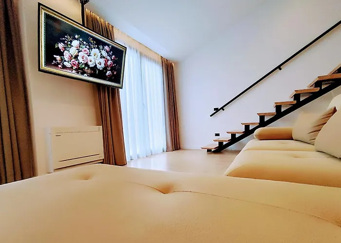 Sunset Retreat Stylish Loft By The Park *