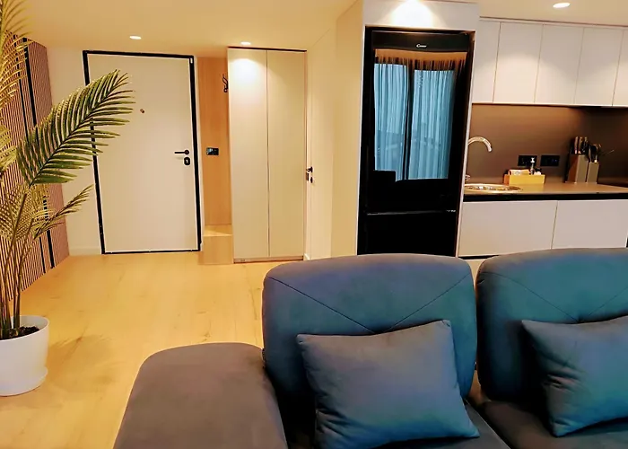 Apartment Sunset Retreat Stylish Loft By The Park