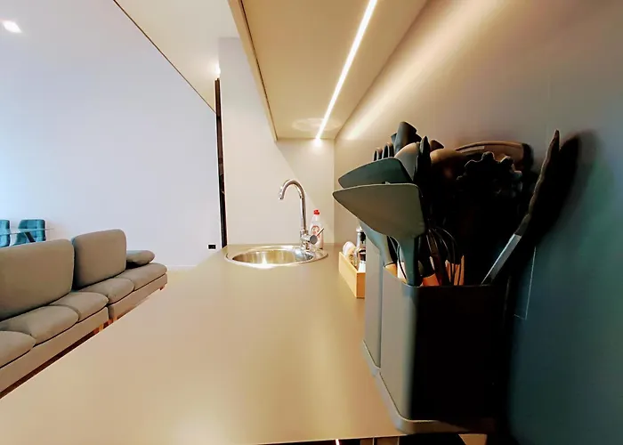 Sunset Retreat Stylish Loft By The Park * Tirana