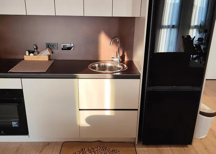 Sunset Retreat Stylish Loft By The Park